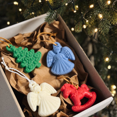 Набір з 4 іграшок-аромасаше на ялинку